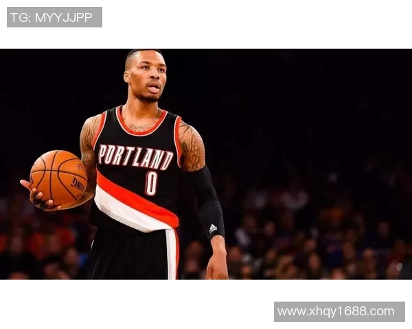 开拓者与雷霆激战正酣双方球员表现精彩引人注目